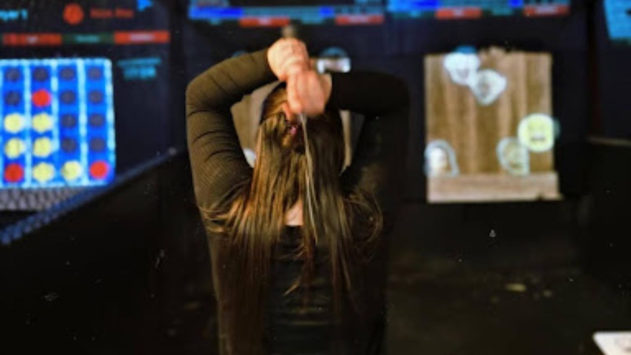 axe-throwing-equipment